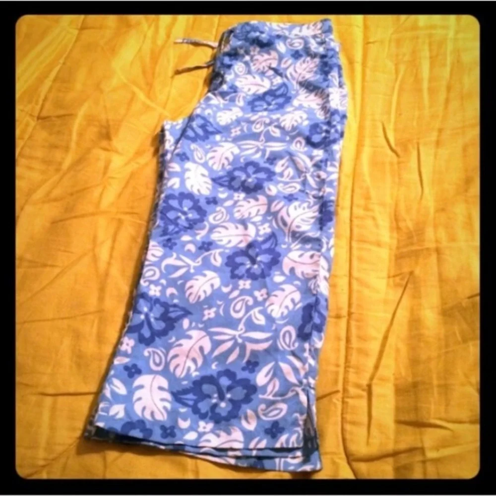 GAP blue Hibiscus Tropical Print Capri Crop Pants